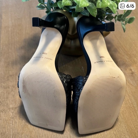 Women’s Marc Fisher Barsana Heeled Slide Sandals - Picture 6 of 6